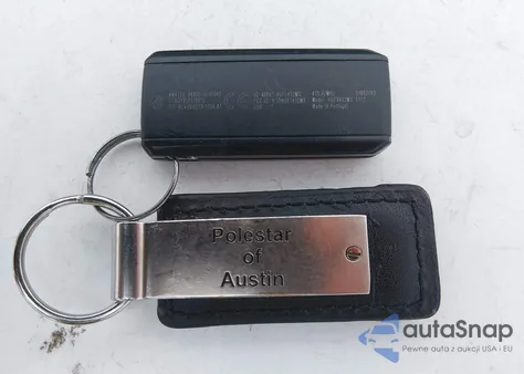 2022 Polestar 2 Long Range Dual Motor z USA, uszkodzony, nr VIN LPSED3KA5NL084087